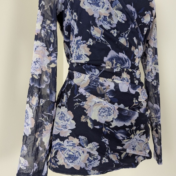 INC Long Sleeve Navy Top V-Neck Plunge Neckline Floral Mesh Lined Fitted - Picture 6 of 10